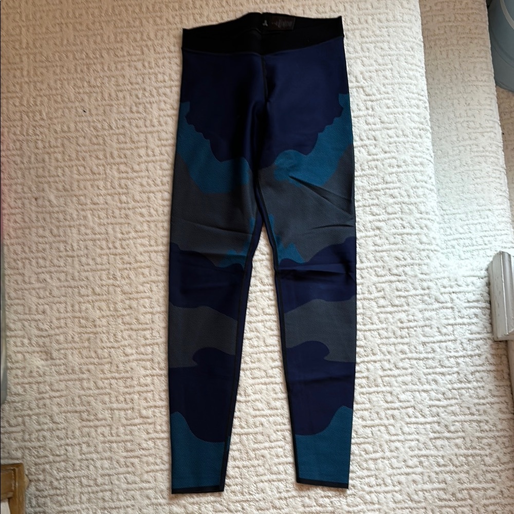 Ultracor Blue and Black Camouflage Leggings